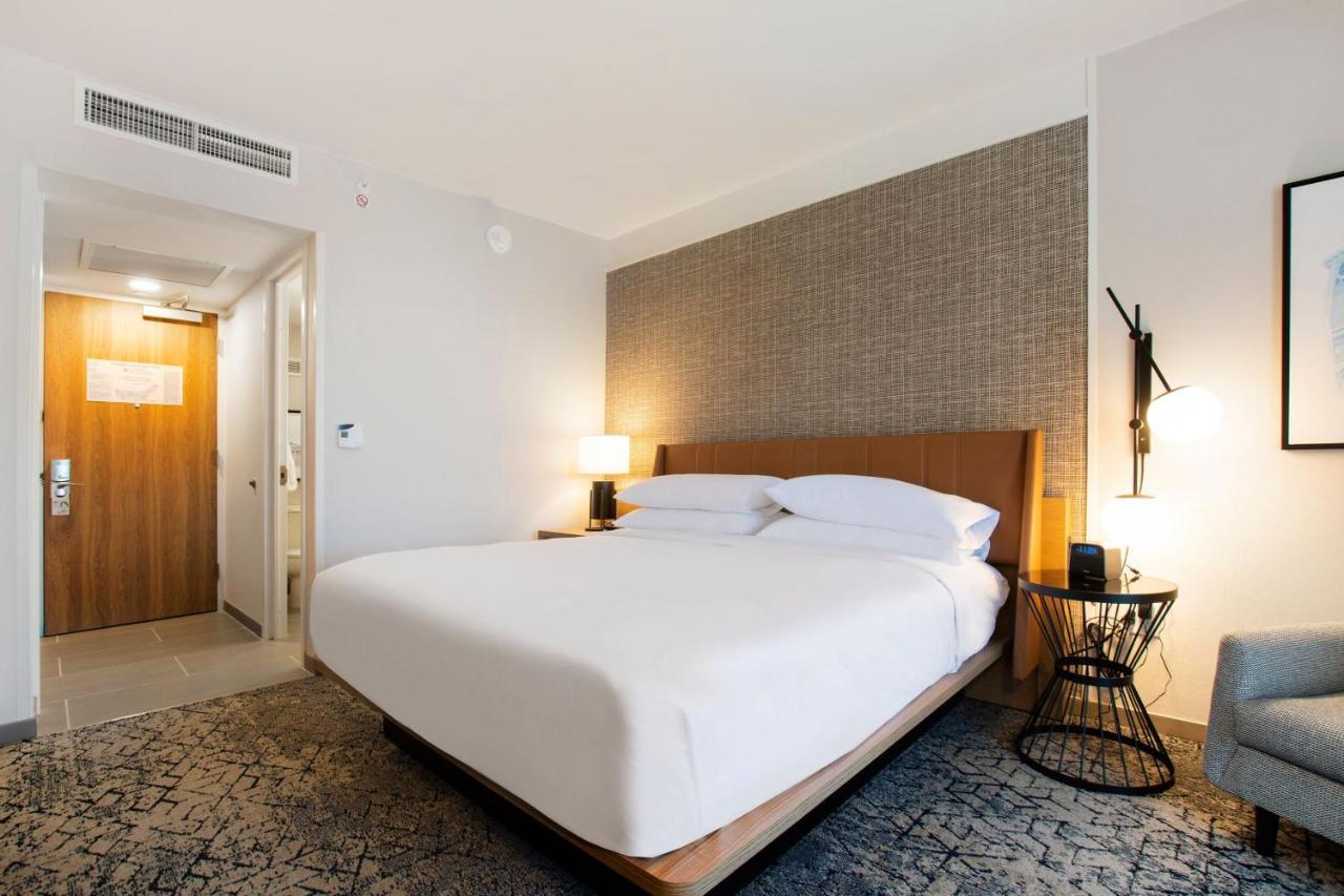 Sheraton Чапел Хилл Экстерьер фото