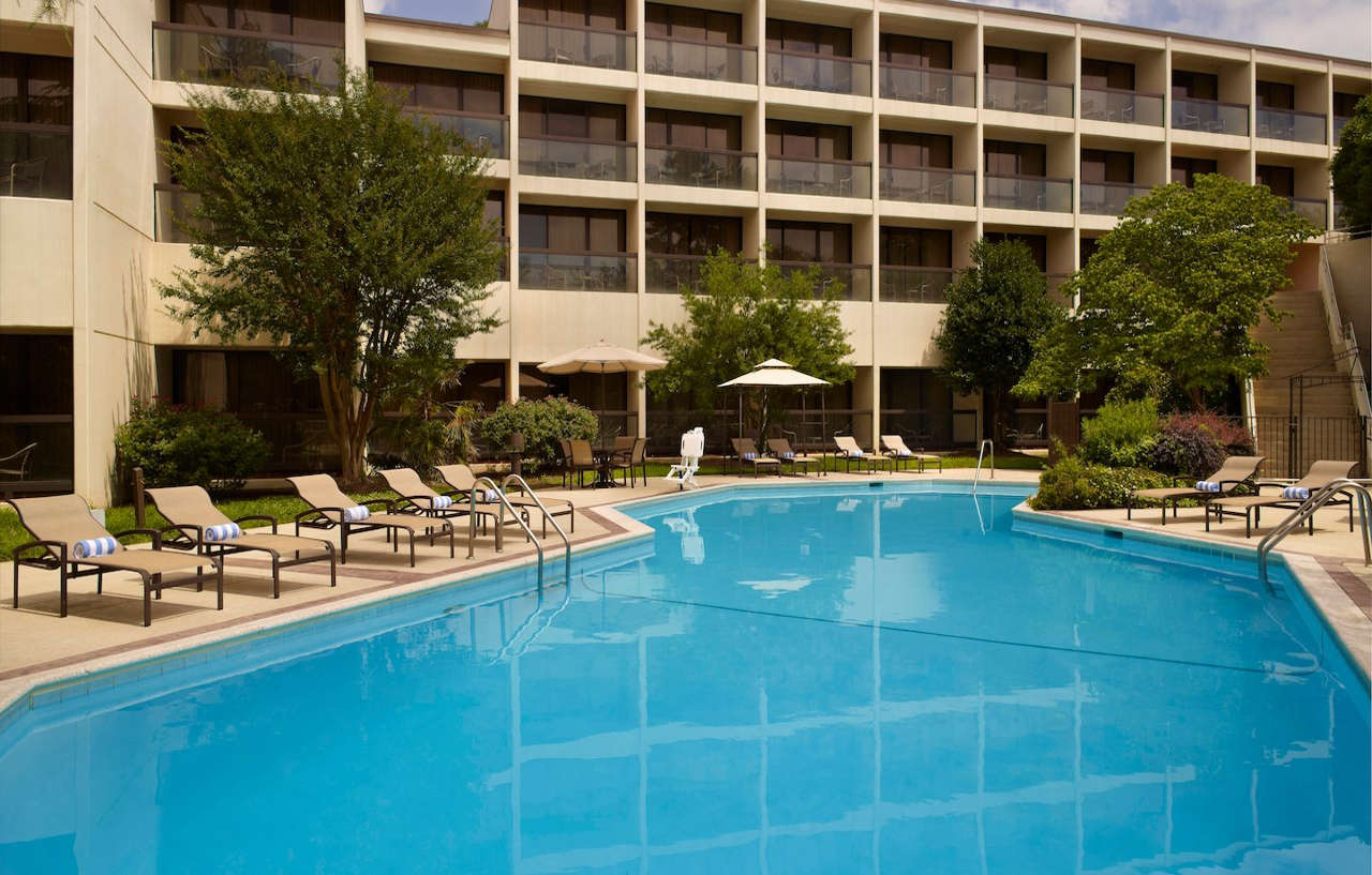 Sheraton Чапел Хилл Экстерьер фото