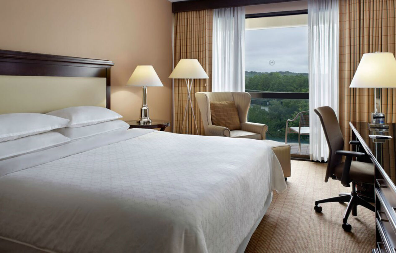 Sheraton Чапел Хилл Экстерьер фото
